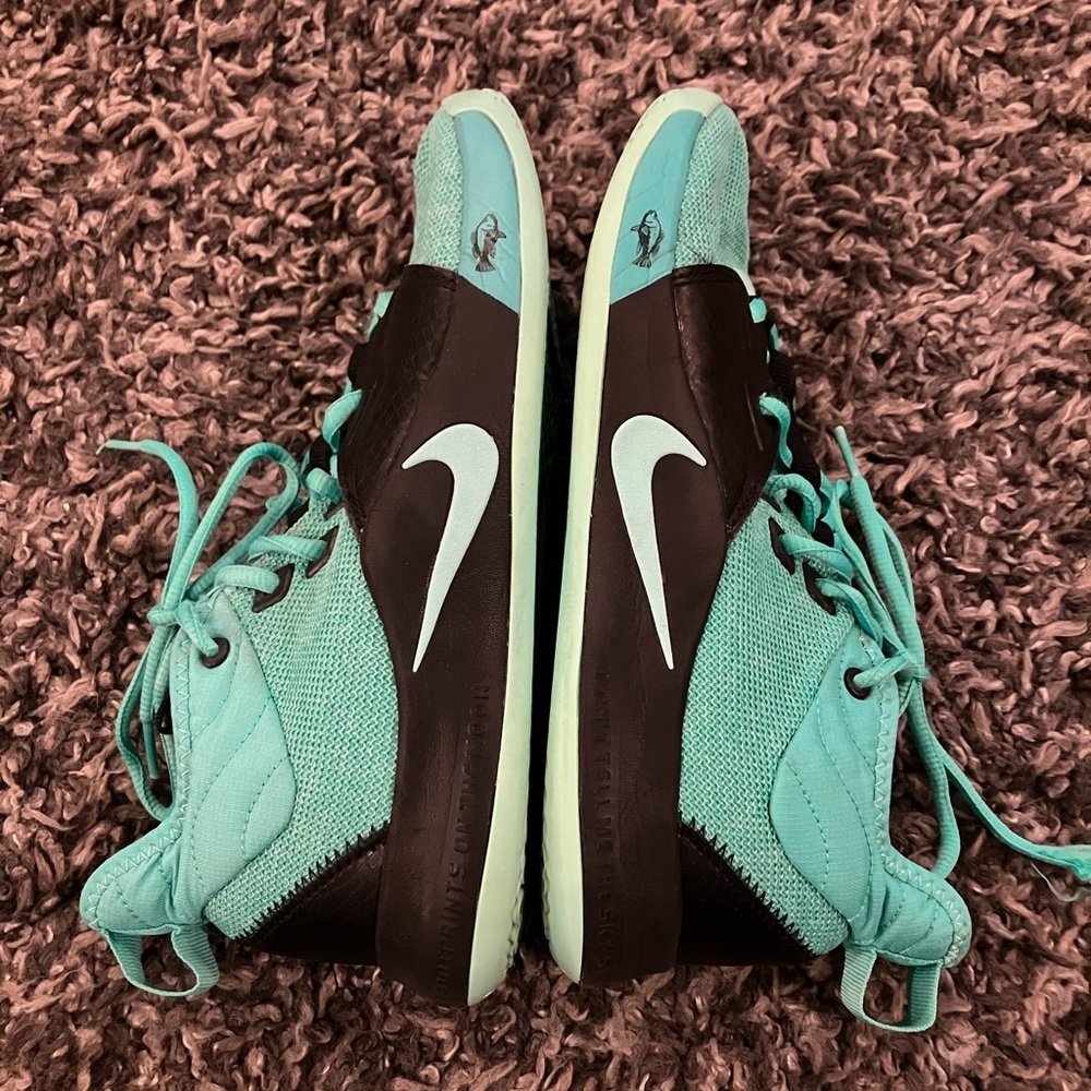 Nike green / black p George sneakers.  Preloved.  Lots of life left!